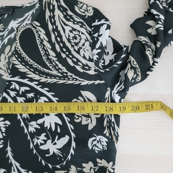 BCBG MAXAZRIA Beige brown paisley boho bell sleeves tunic dress - Picture 6 of 12